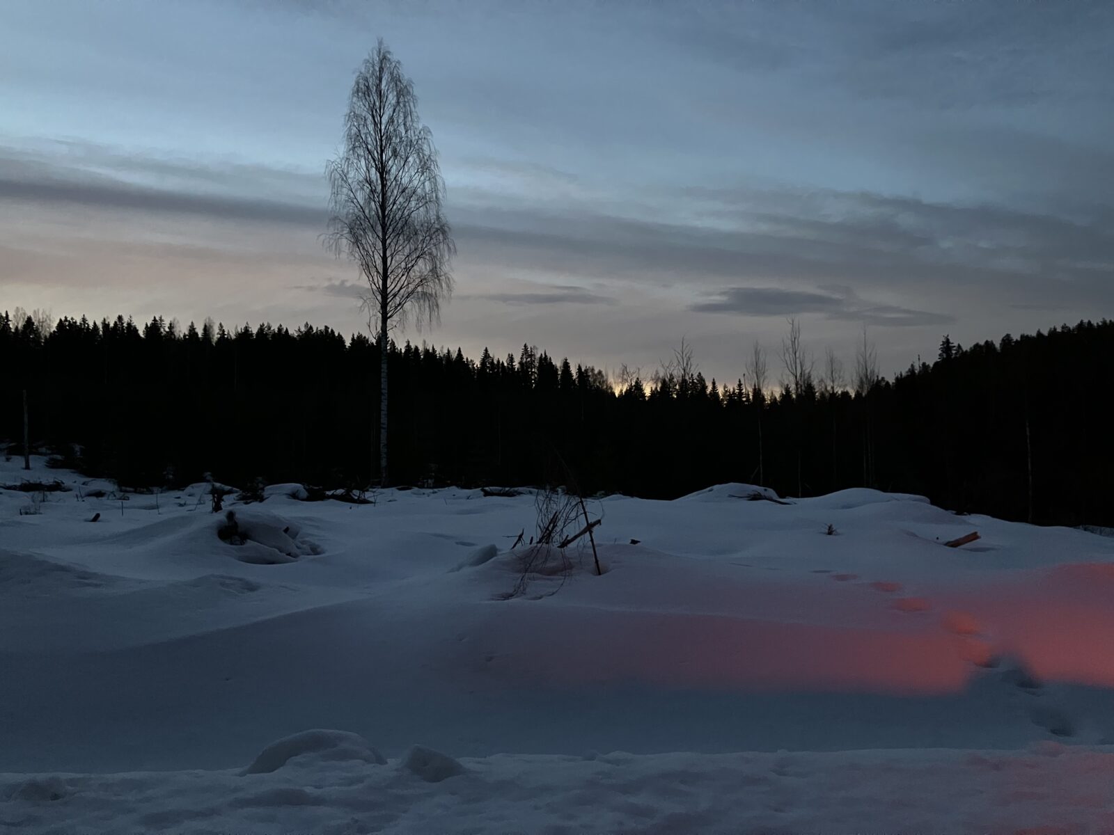 Huhtikuu