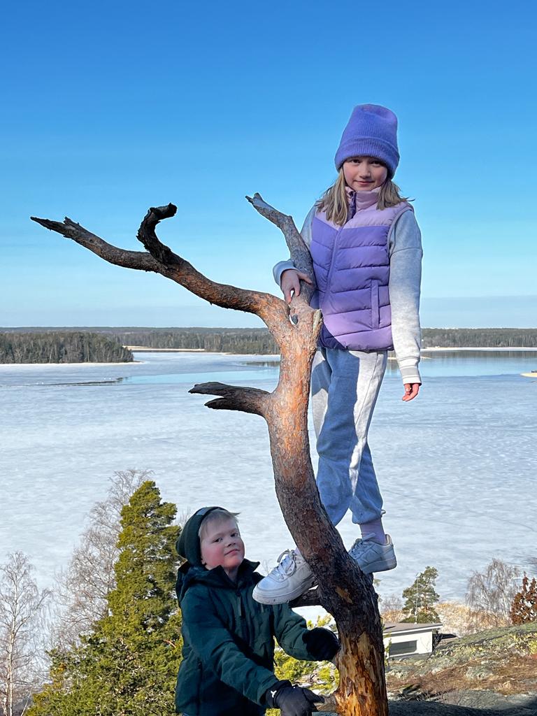 Huhtikuu