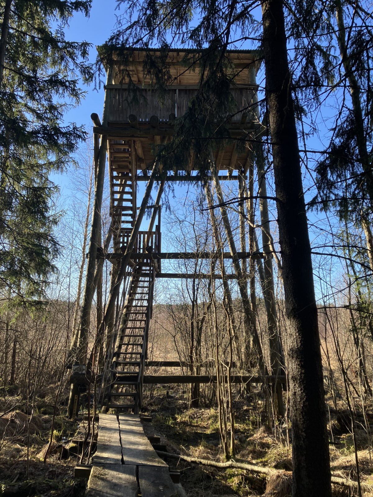 Huhtikuu