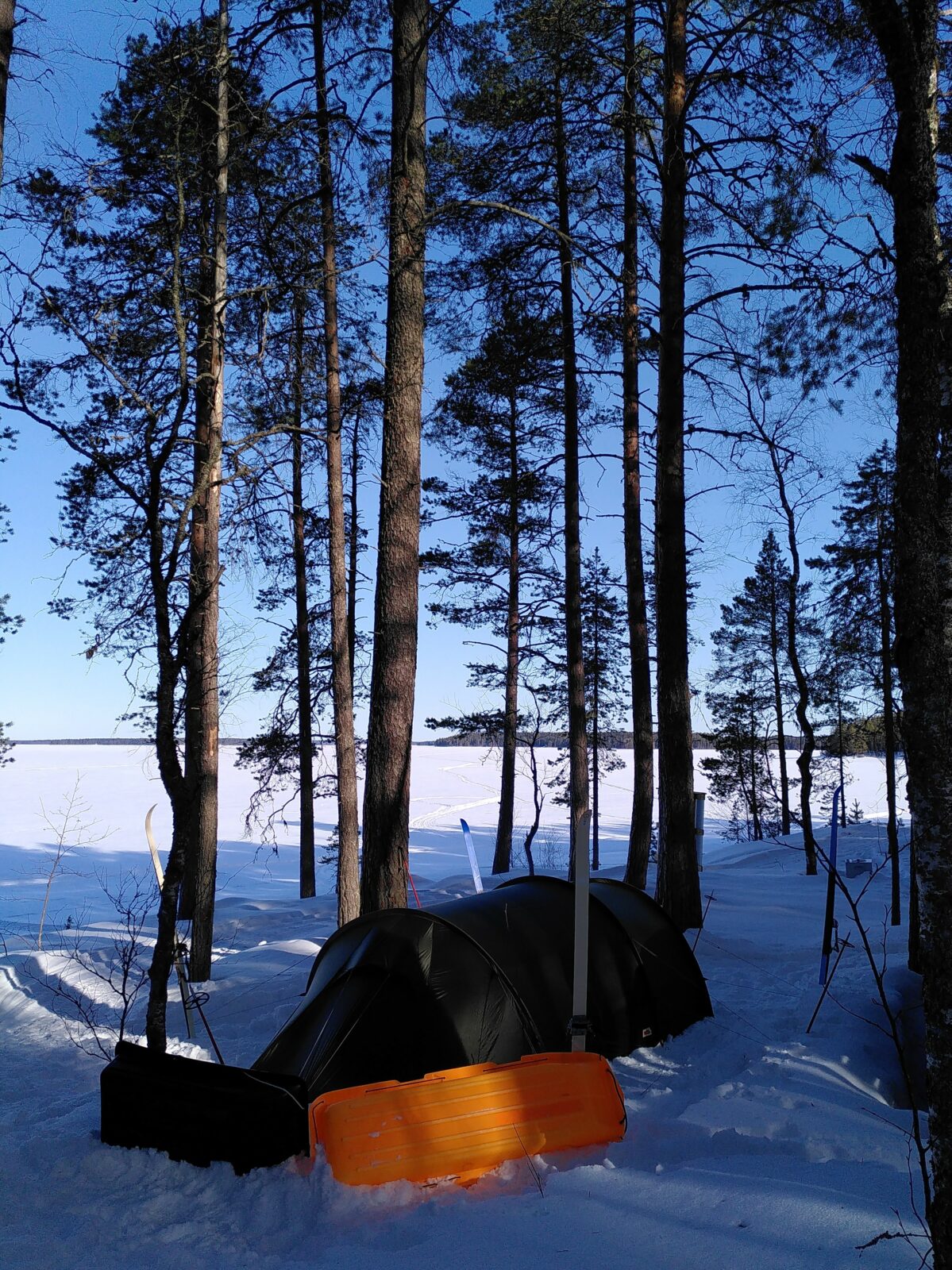 Huhtikuu