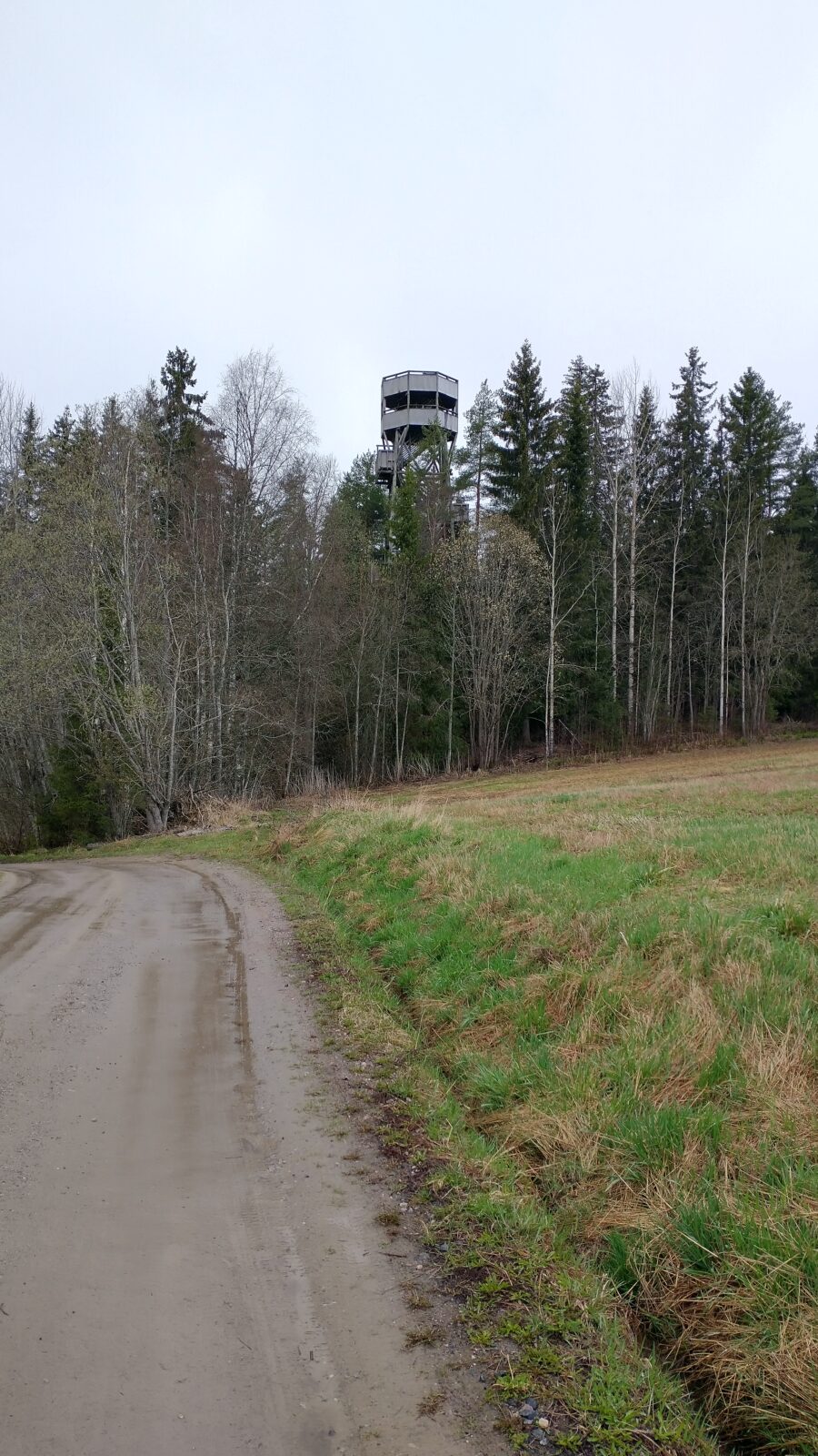 Huhtikuu